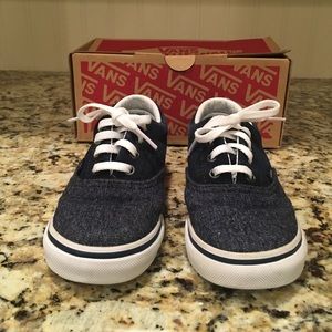 VANS 👟Denim & navy lace-up sneaker 👟 Toddler (9)
